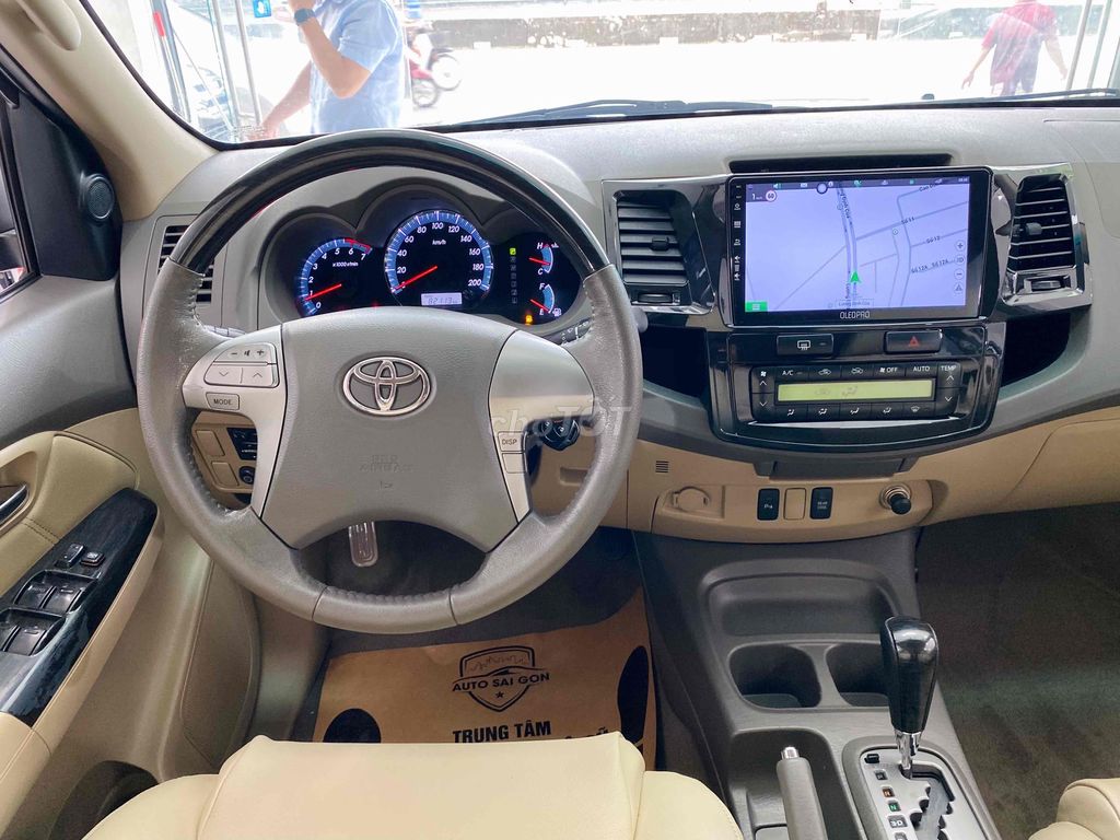 Toyota Fortuner 2013 2.7V 4x2 AT - 82000 km. Mua bán Ô tô tại Thành phố Thủ Đức Tp Hồ Chí Minh được đăng bởi Quốc Nhẫn hình 6