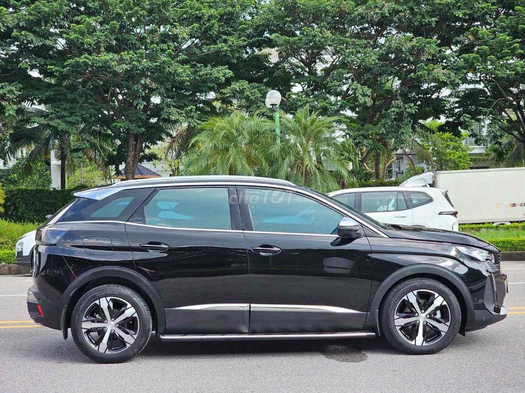 Peugeot 3008 PREMIUM T12/24 SIÊU MỚI