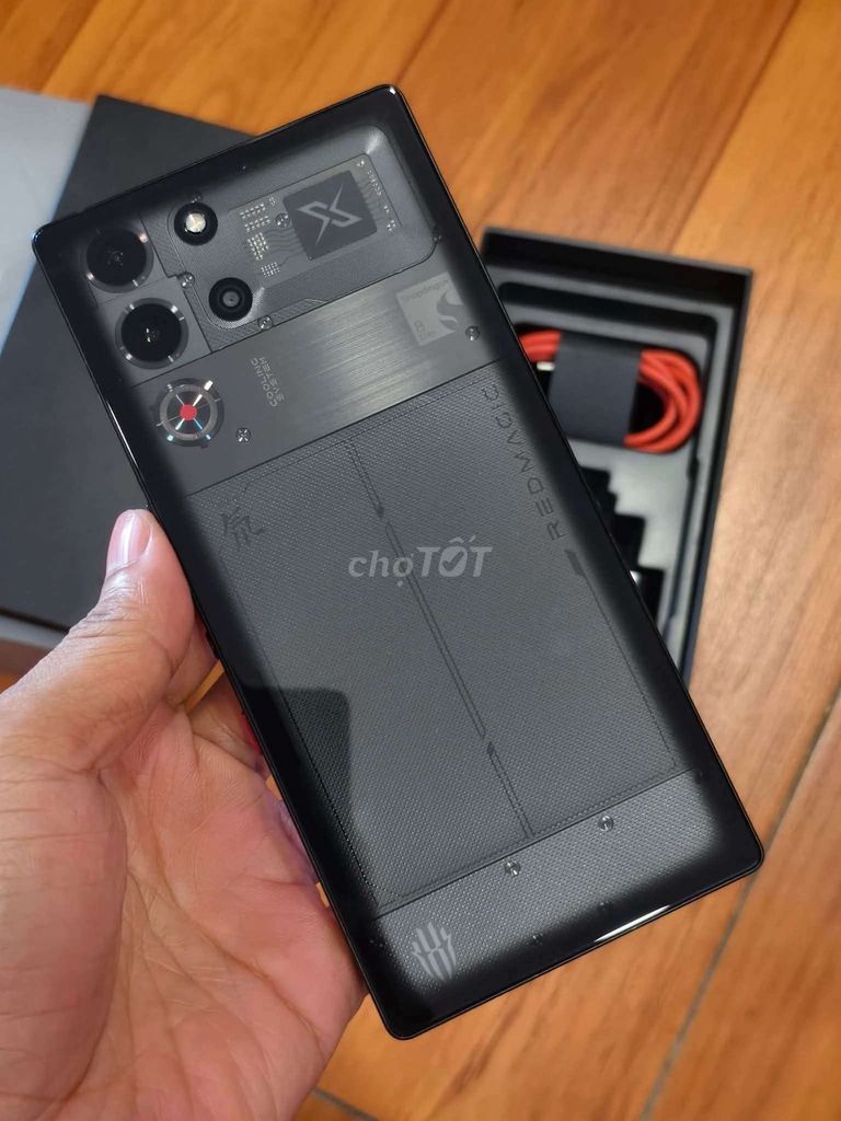 ZTE Nubia RedMagic 10 Pro Đen 16G/512G. Mua bán Điện thoại tại Quận Sơn Trà Đà Nẵng được đăng bởi Mai Văn Hà hình 1