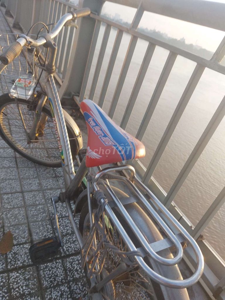 Xe đạp trẻ em Inox Bạc 6-12 tuổi. Mua bán Xe đạp tại Thành phố Biên Hòa Đồng Nai được đăng bởi Le Quoc Khanh hình 7