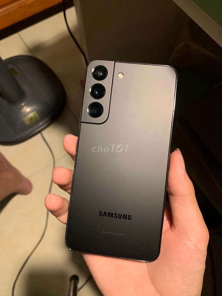 Samsung Galaxy S22 128GB Đen. Mua bán Điện thoại tại Huyện Gia Lâm Hà Nội được đăng bởi pminh hình 1