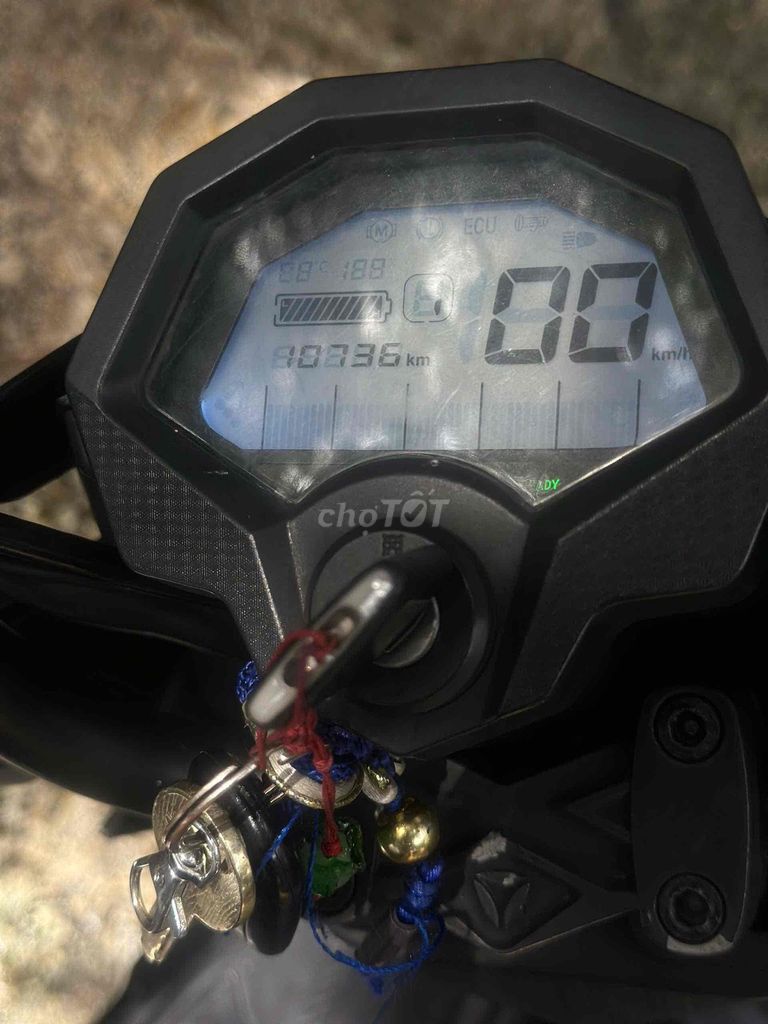 Xe Máy Điện Yadea Xmen Neo TpHCM chính chủ. Mua bán Xe điện tại Quận 6 Tp Hồ Chí Minh được đăng bởi Văn Thư hình 1