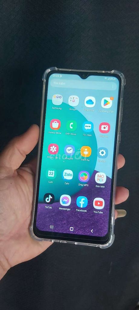 Samsung A02 màn hình sáng đẹp