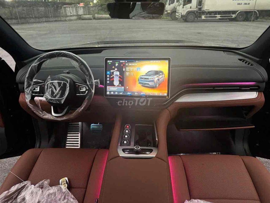 VinFast VF9 2024 Plus. Mua bán Ô tô tại Thành phố Thủ Đức Tp Hồ Chí Minh được đăng bởi TRẦN MINH VƯƠNG hình 11
