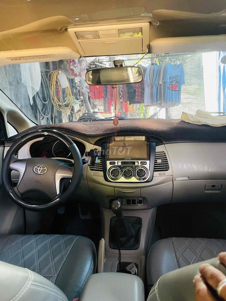 Toyota Innova 2015 2.0E - 250000 km. Mua bán Ô tô tại Thành phố Thủ Dầu Một Bình Dương được đăng bởi Nhan Nguyen hình 7