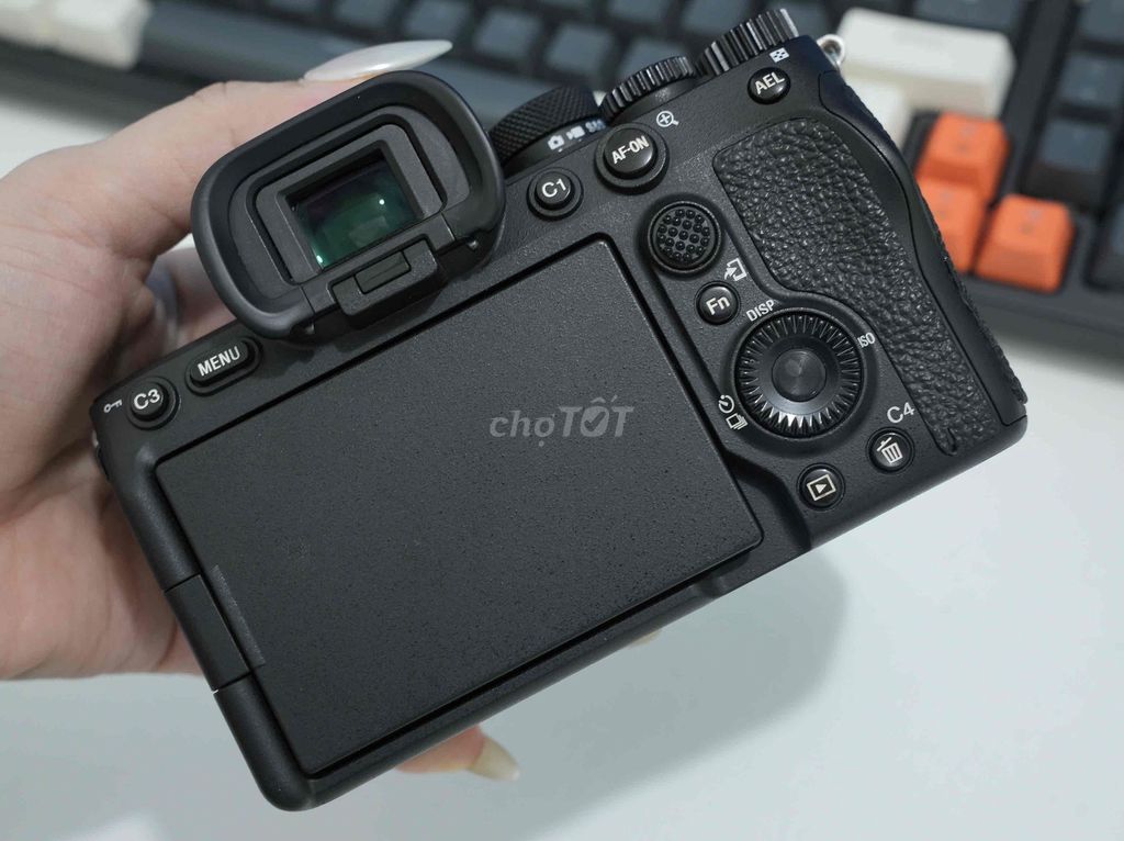 Máy ảnh Sony A74 Đen Đã sử dụng. Mua bán Máy ảnh, Máy quay tại Quận 3 Tp Hồ Chí Minh được đăng bởi Lê Nhung hình 1