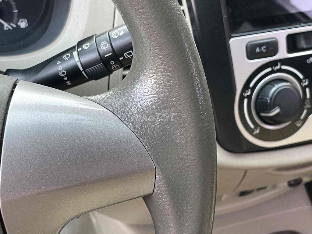 Toyota Innova 2014E Bạc. Mua bán Ô tô tại Thành phố Thuận An Bình Dương được đăng bởi Lâm Trí Khiêm hình 7