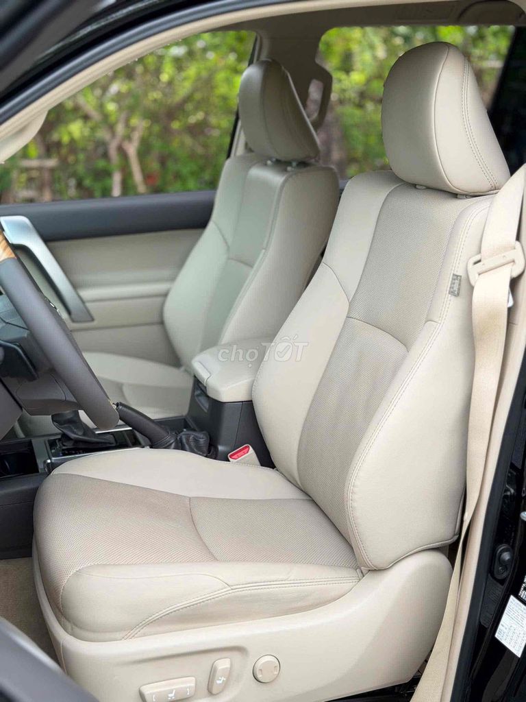 toyota prado sản xuất 2022 odo 6 vạn km. Mua bán Ô tô tại Quận 7 Tp Hồ Chí Minh được đăng bởi Lê Văn Độ hình 6