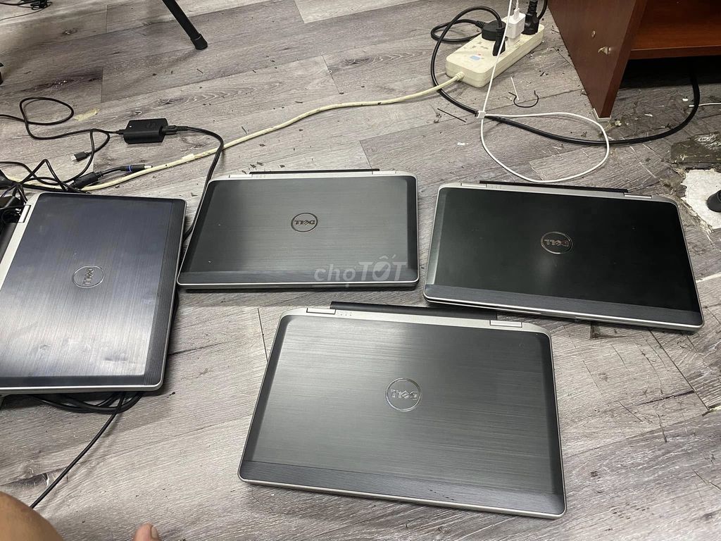 Xã vài em dell latitude 6330..i7-3540m-8g-256g-rẽ