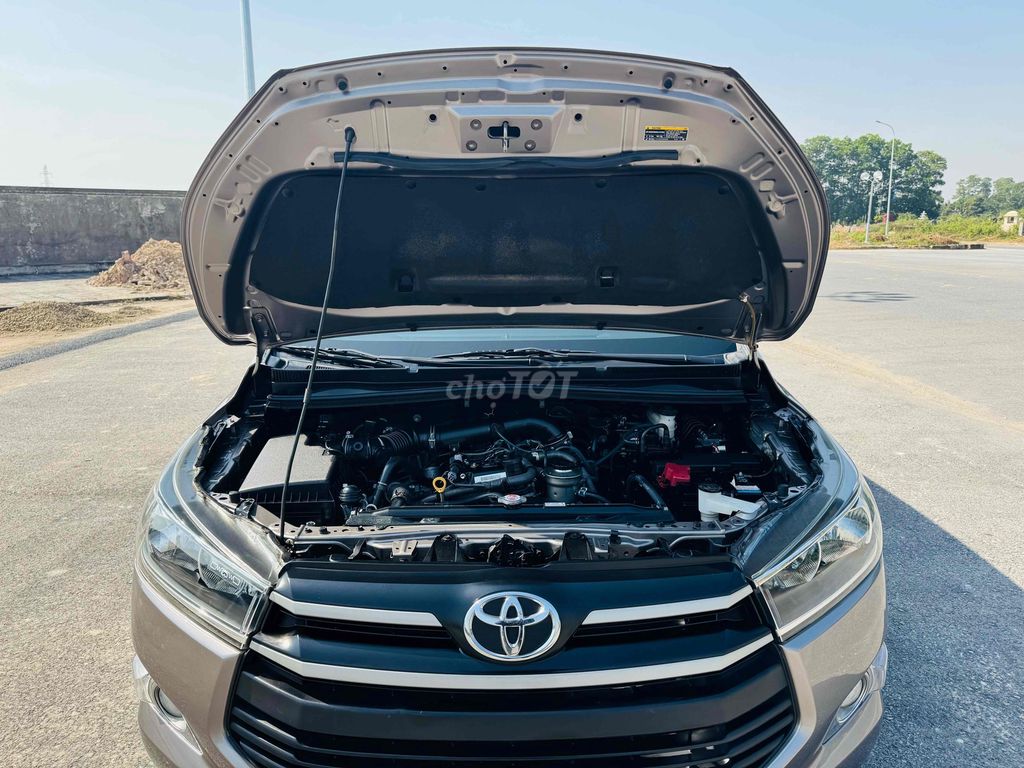 Toyota Innova 2019 2.0E MT Nâu. Mua bán Ô tô tại Huyện Sóc Sơn Hà Nội được đăng bởi AUTO VĨNH CƯỜNG hình 12