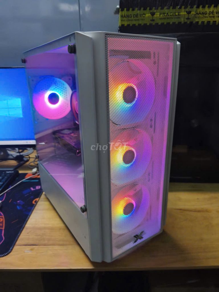Thùng máy cỏ chơi LOL. fifa, FF, valorant pubgmobi. Mua bán Máy tính để bàn tại Thành phố Bà Rịa Bà Rịa - Vũng Tàu được đăng bởi nguyen hình 1