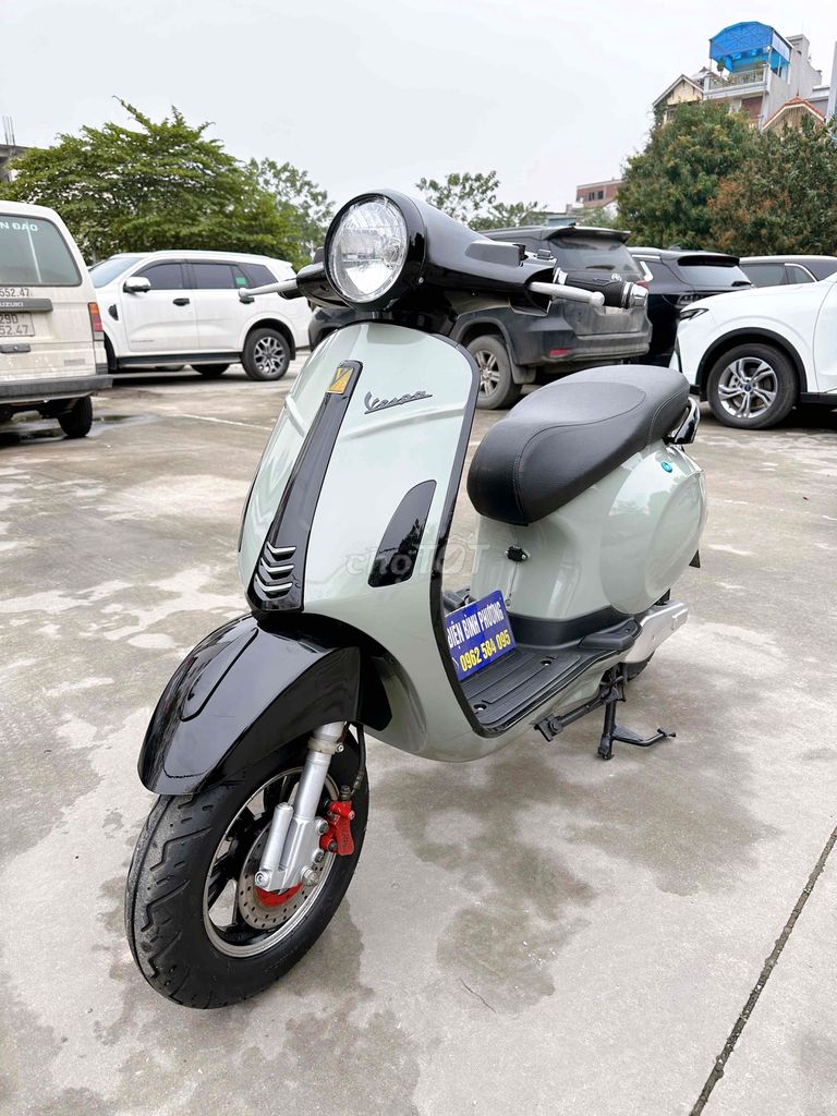 vespa xám xanh ắc quy siêu lướt 2024