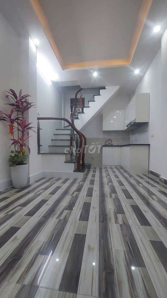 chính chủ cần bán nhà số 10 /16/27 ngõ chùa liên phái 25m²x4 tầng