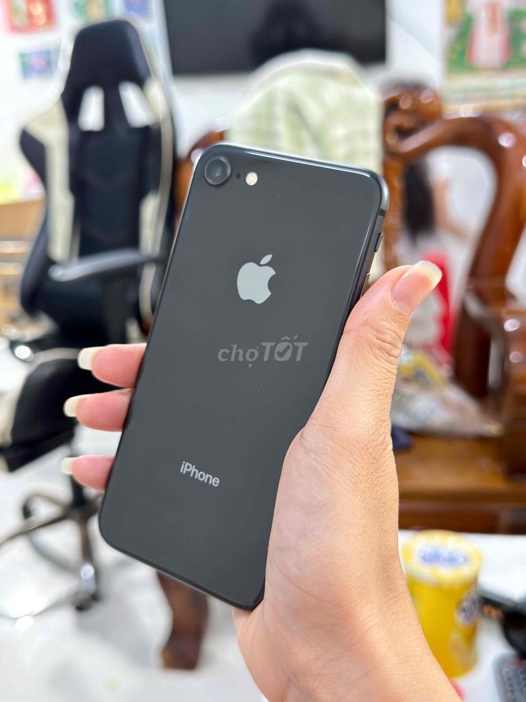 Apple iPhone 8 64GB Đen Đã qua sử dụng. Mua bán Điện thoại tại Thành phố Biên Hòa Đồng Nai được đăng bởi Huỳnh  hình 1