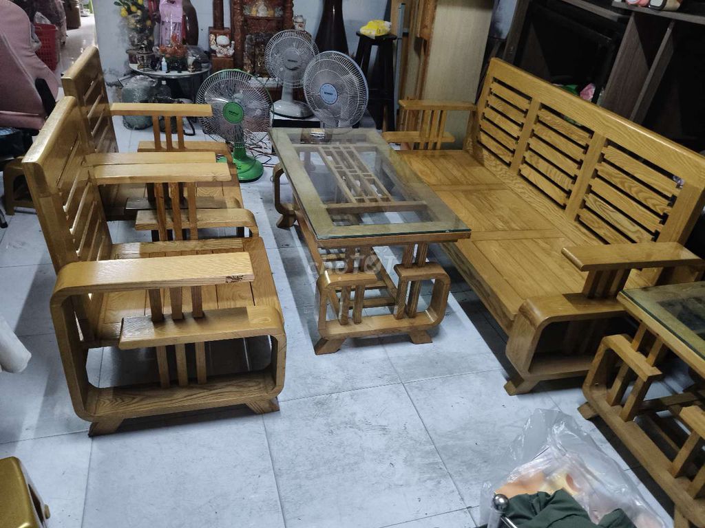 Bộ bàn ghế Gỗ 5 món . Mua bán Bàn ghế tại Quận 12 Tp Hồ Chí Minh được đăng bởi đồ cũ giá rẻ hình 1