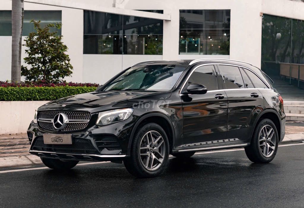 Mercedes Benz GLC300 4Matic 2019 - 74000 km. Mua bán Ô tô tại Quận 10 Tp Hồ Chí Minh được đăng bởi Thái LA Auto hình 6