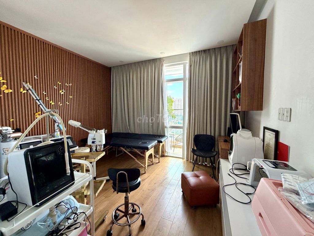 [Пентхаус] Набережная реки Хим Лам, район 7 | 203,8 м² (4PN-4WC) | Видовая вилла