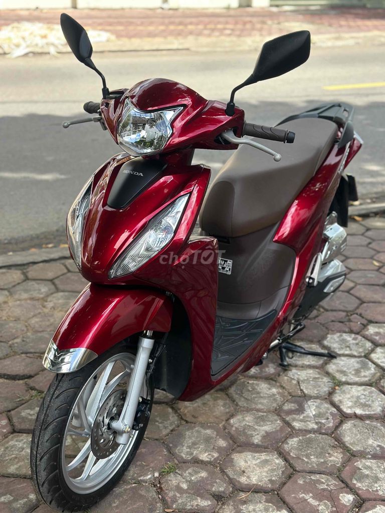 Vision 2024 xe ít đi mới chạy 4 nghìn cây số 28tr5. Mua bán Xe máy tại Thành phố Quảng Ngãi Quảng Ngãi được đăng bởi Hien hình 3