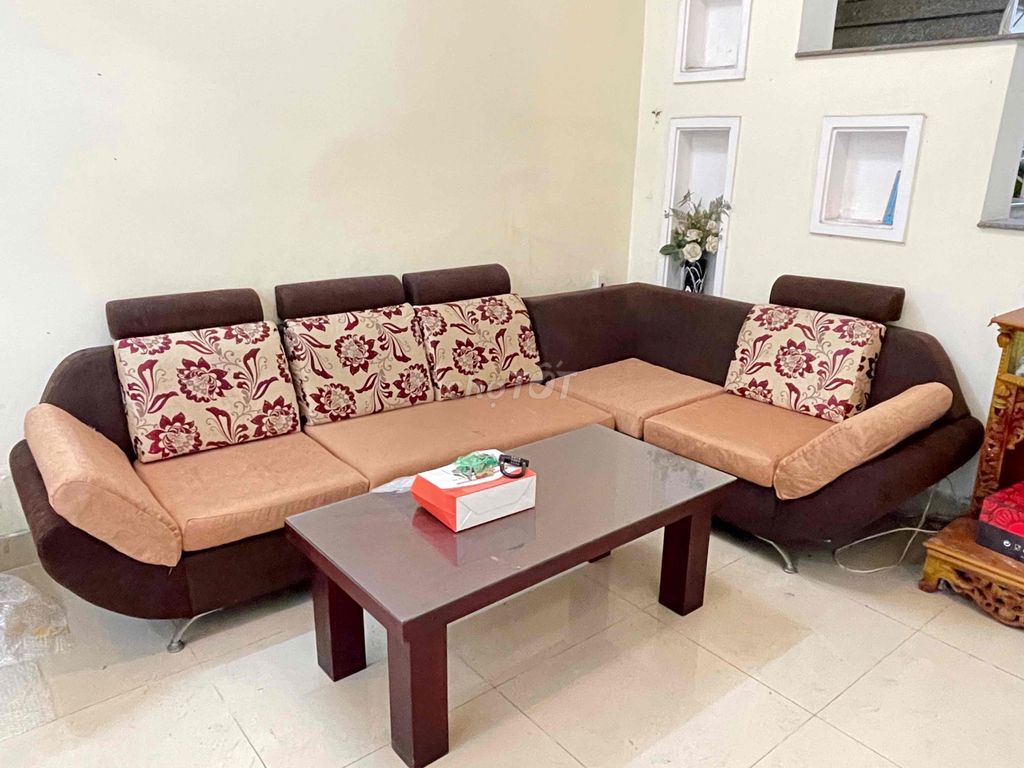 Sofa nỉ kèm bàn gỗ giá rẻ