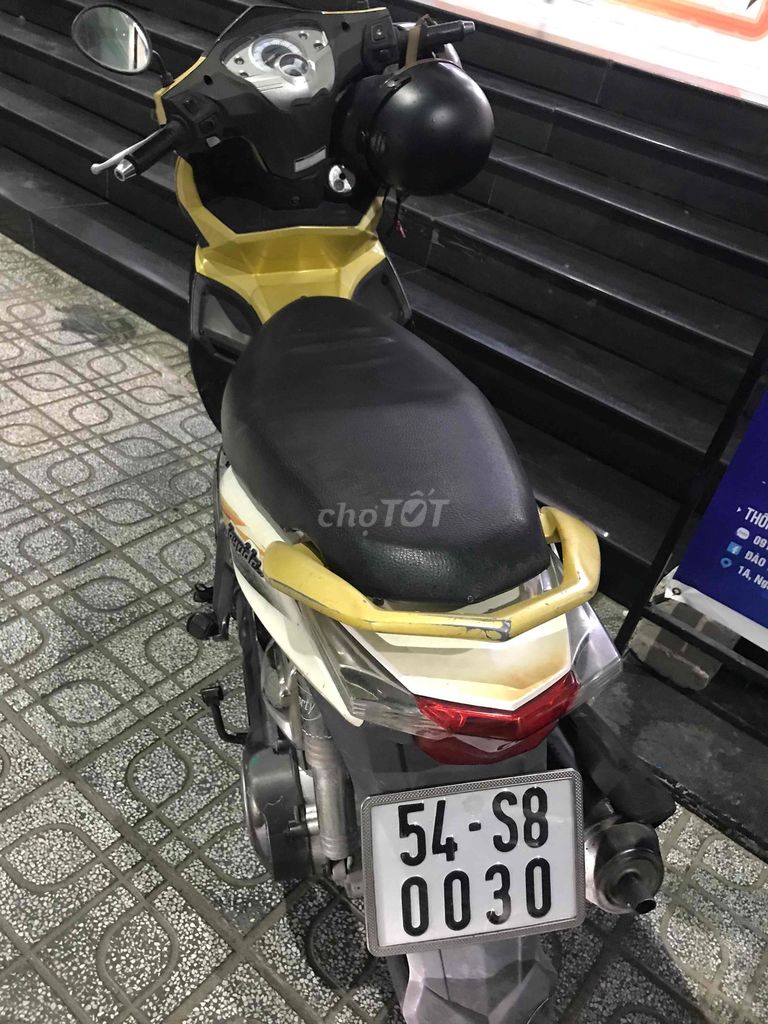 SYM YOYRIDE жёлтый, чёрный 30409 км