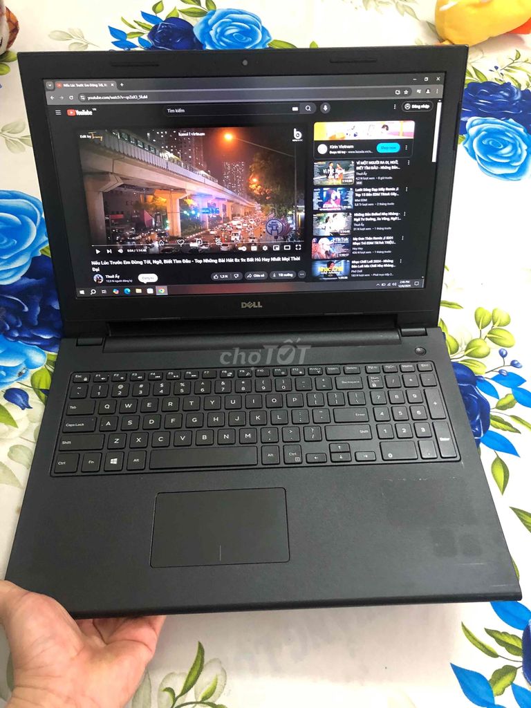 Dell i5 15.6inch máy đẹp mạnh nguyên Zin