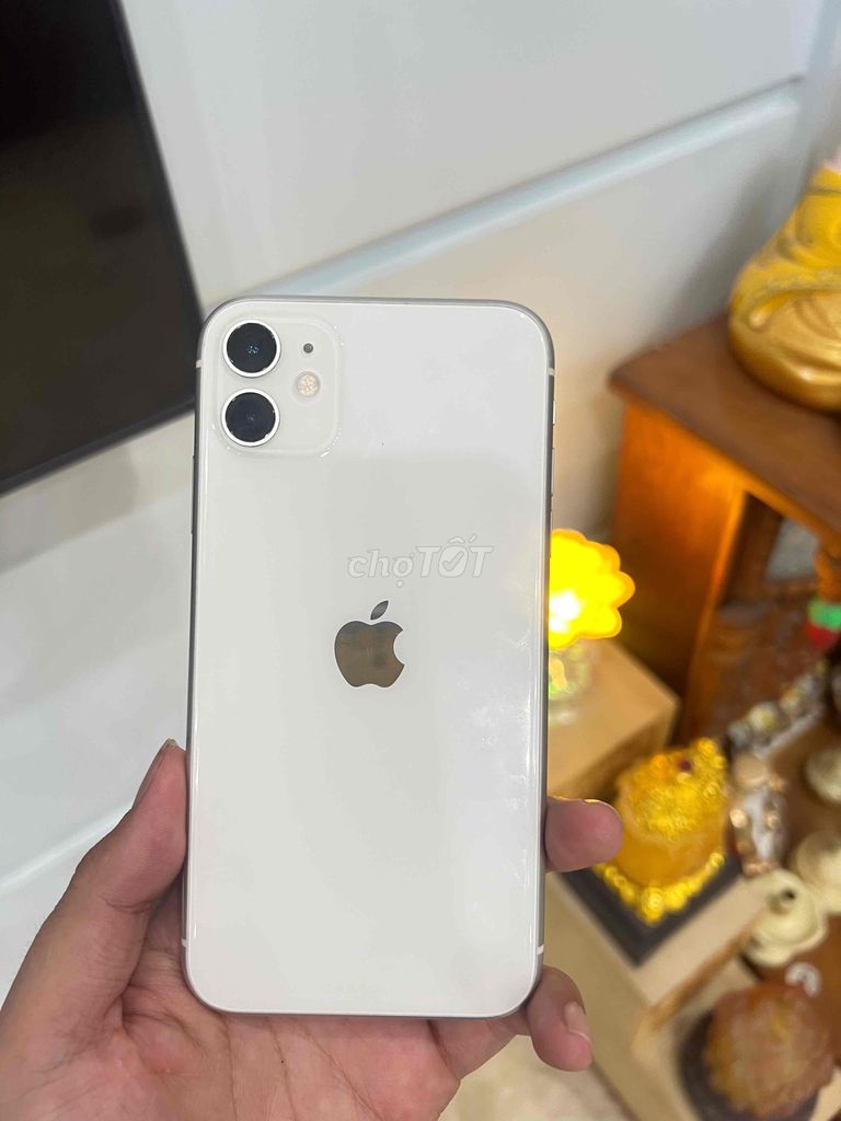Apple iPhone 11 128GB Trắng Đã thay pin. Mua bán Điện thoại tại Huyện Thuỷ Nguyên Hải Phòng được đăng bởi Nhật Hạ Mobile hình 1