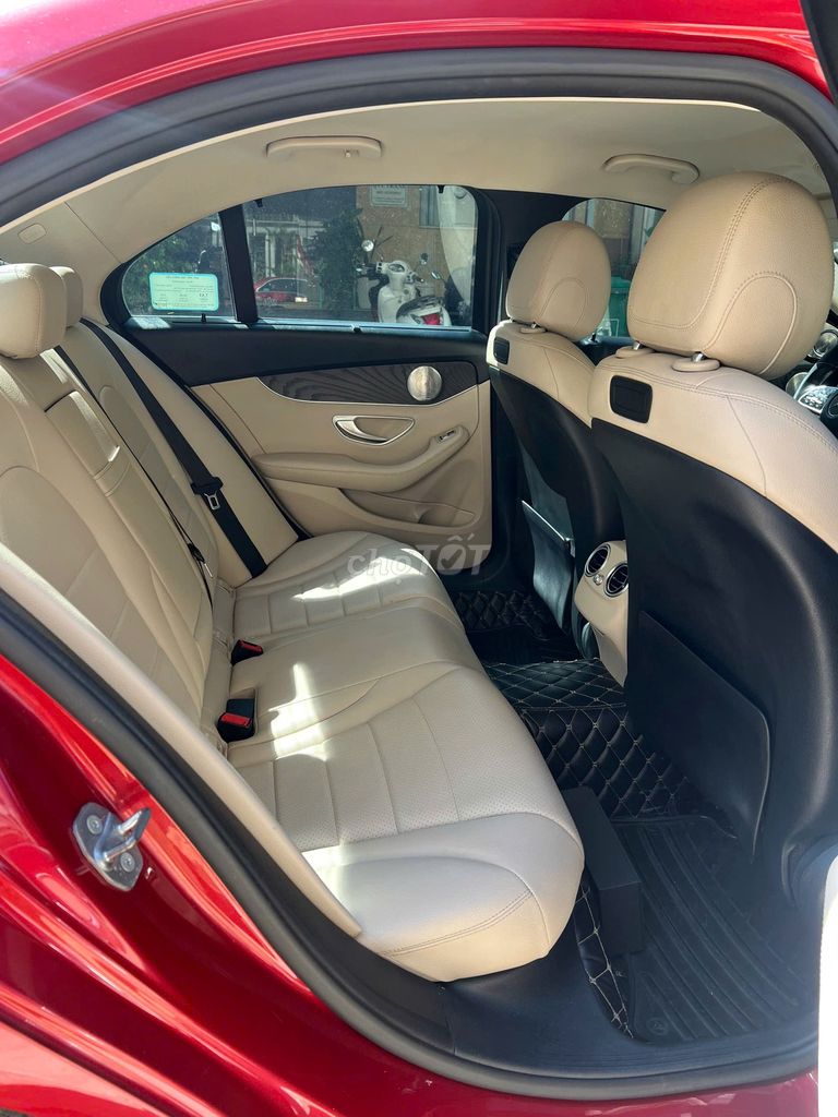 Mercedes Benz C Class 2019 C200 Facelift. Mua bán Ô tô tại Thành phố Thủ Đức Tp Hồ Chí Minh được đăng bởi HB AUTO  hình 7