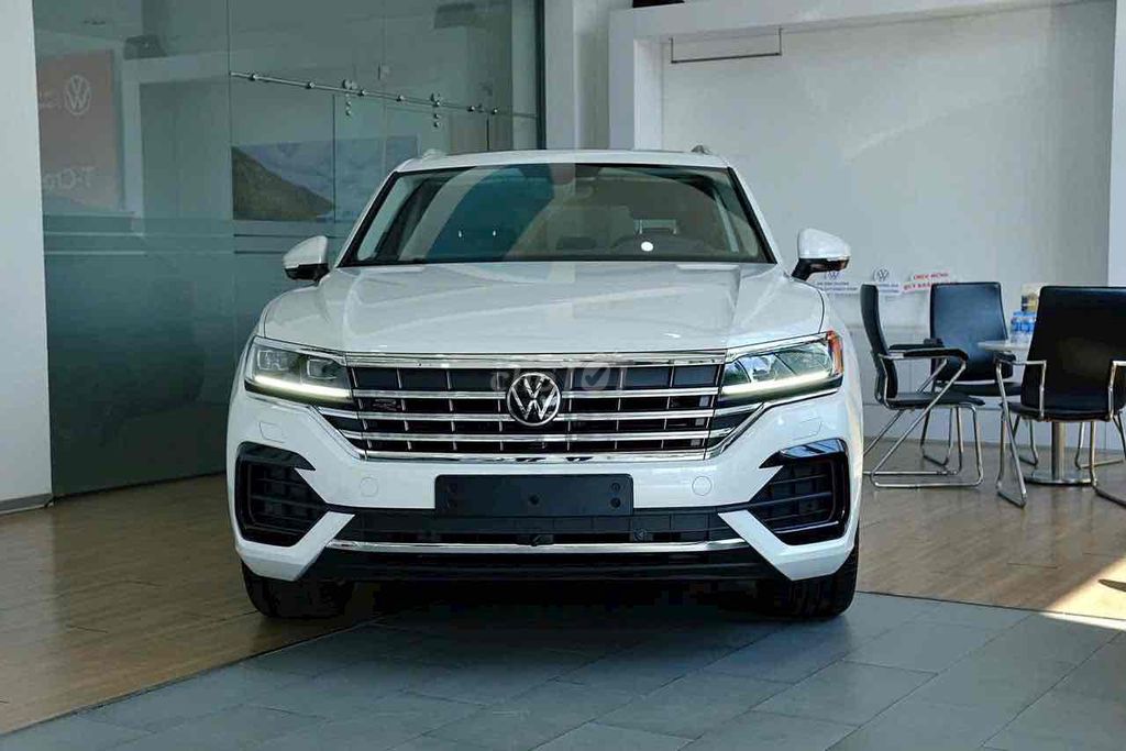 Volkswagen Touareg 2025 Thanh Lý Xe demo Giá Tốt