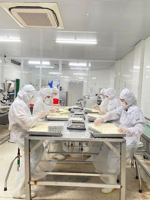Tuyển 10 Công Nhân Sản Xuất Tại Nhà Máy