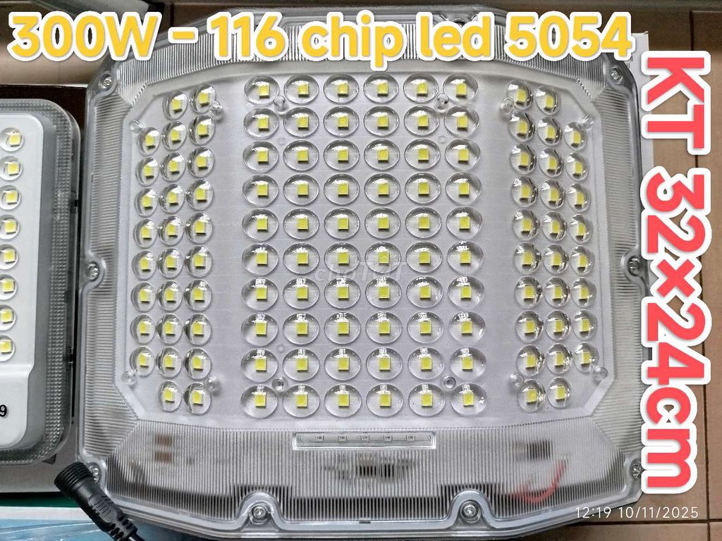 Đèn năng lượng mặt trời Mắt ngọc 300W. Mua bán Đèn tại Thành phố Tân An Long An được đăng bởi TBCN Bình Tâm hình 1