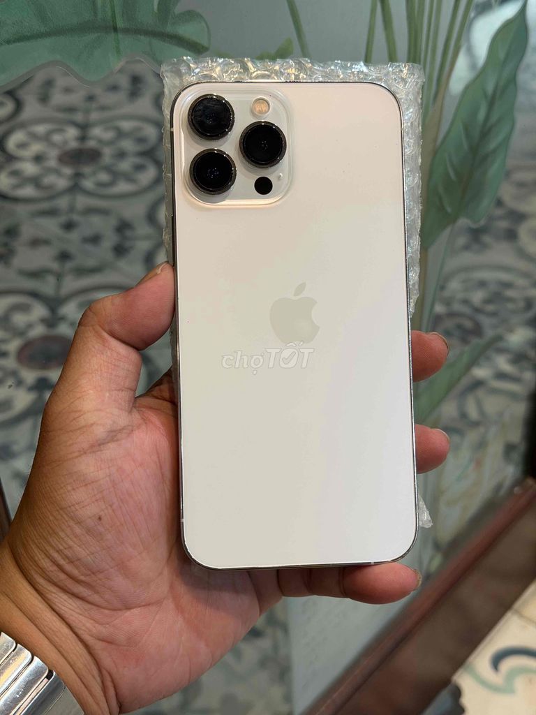Apple iPhone 13 Pro Max 256GB Trắng Pin 100. Mua bán Điện thoại tại Quận Hoàng Mai Hà Nội được đăng bởi Bui Gia Trong hình 1