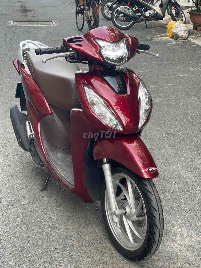 Vision 2022 9000km zhipat bstp chính chủ có góp