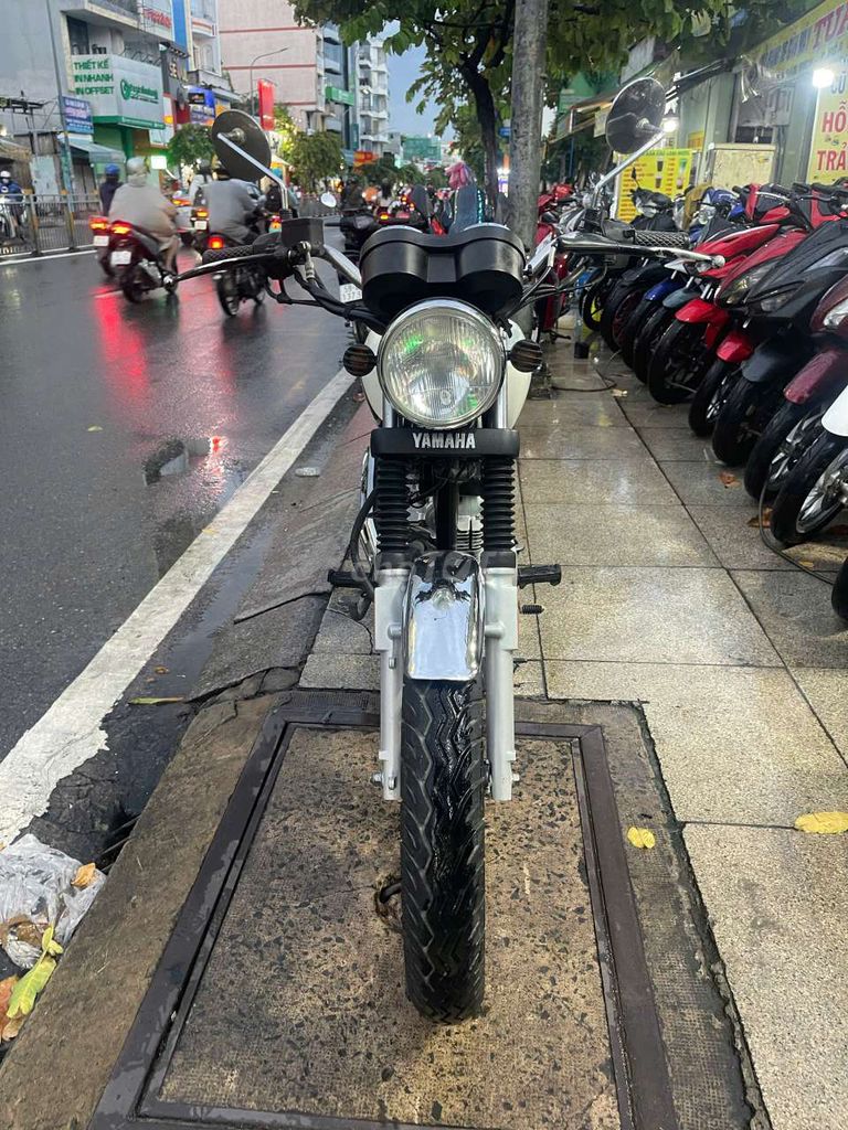 Yamaha yb125 2017 mới 90% bstp chính chủ. Mua bán Xe máy tại Quận Tân Phú Tp Hồ Chí Minh được đăng bởi Tuanduy hình 6