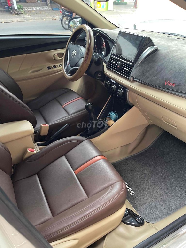 Toyota Vios màu Trắng 5 chỗ. Mua bán Ô tô tại Quận 12 Tp Hồ Chí Minh được đăng bởi Tuan hình 4