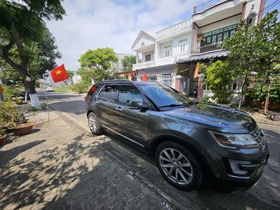 Ford Explorer 2017 Ghi xám 22 vạn