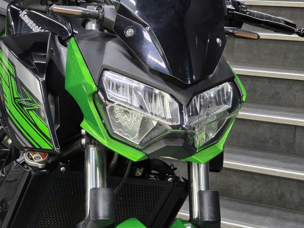 Z400 ABS BIỂN SỐ HN CHẠY LƯỚT 8000KM. Mua bán Xe máy tại Quận Tây Hồ Hà Nội được đăng bởi Tu Phamanh hình 9