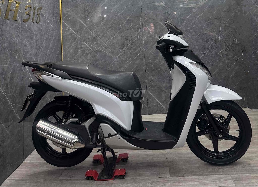 2011 Дуршлаг 150i SM108 с системой BS