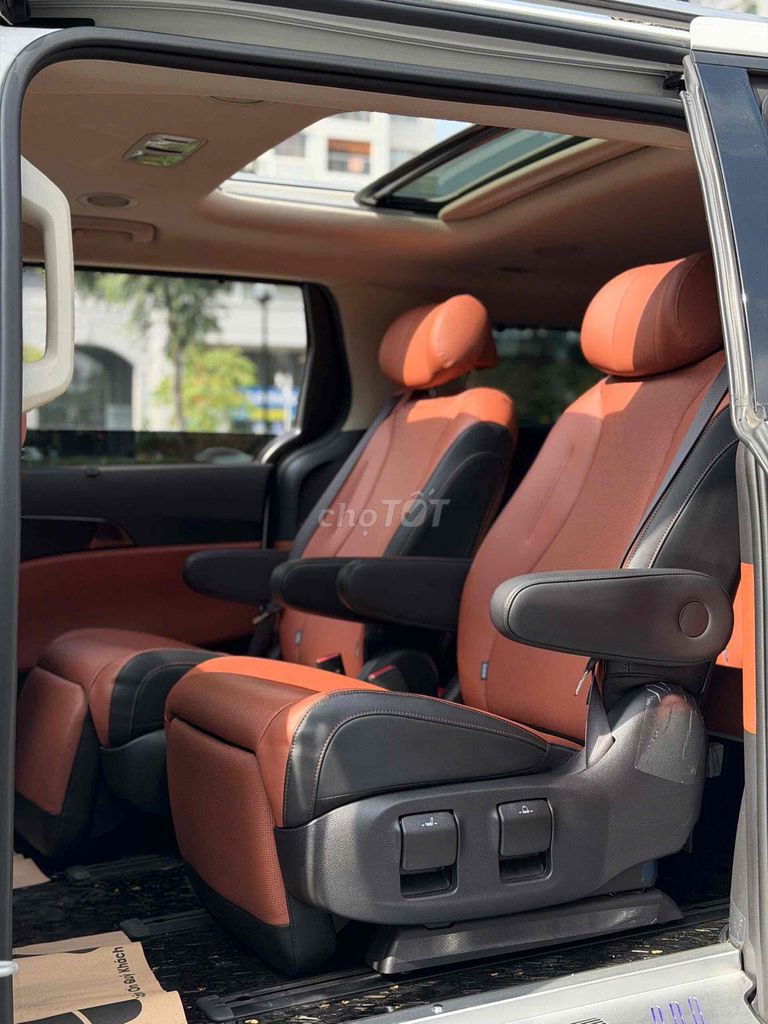 Kia Carnival facelift Signature 2.2D -lướt 2vạn km. Mua bán Ô tô tại Quận 1 Tp Hồ Chí Minh được đăng bởi Nguyên hình 11