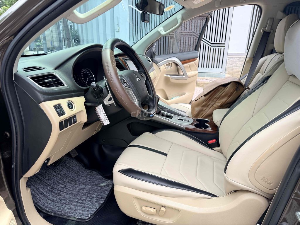 Mitsubishi Pajero Sport 2018 Thái Lan Nâu Da Nappa