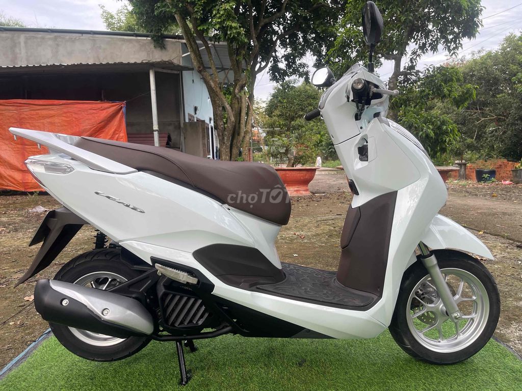 Honda Lead 2018 màu Trắng. Mua bán Xe máy tại Thị xã Phú Mỹ Bà Rịa - Vũng Tàu được đăng bởi Lê  Thanh Hải  hình 9