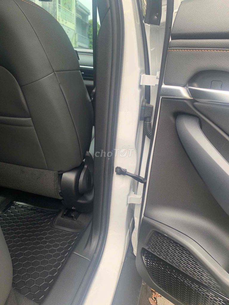 VinFast VF6 2025 Plus - 600 km. Mua bán Ô tô tại Quận Bình Tân Tp Hồ Chí Minh được đăng bởi Nguyễn Minh hình 12