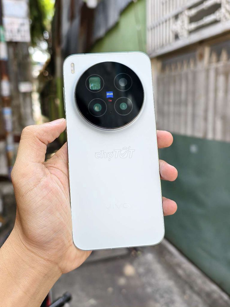 Vivo X300 Pro 12/256 xanh kèm sạc zin bản nd. Mua bán Điện thoại tại Quận Gò Vấp Tp Hồ Chí Minh được đăng bởi Thanh Tri hình 1