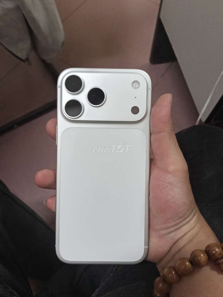 Apple iPhone 17 Pro Max 256GB Trắng. Mua bán Điện thoại tại Quận Hà Đông Hà Nội được đăng bởi công hình 1