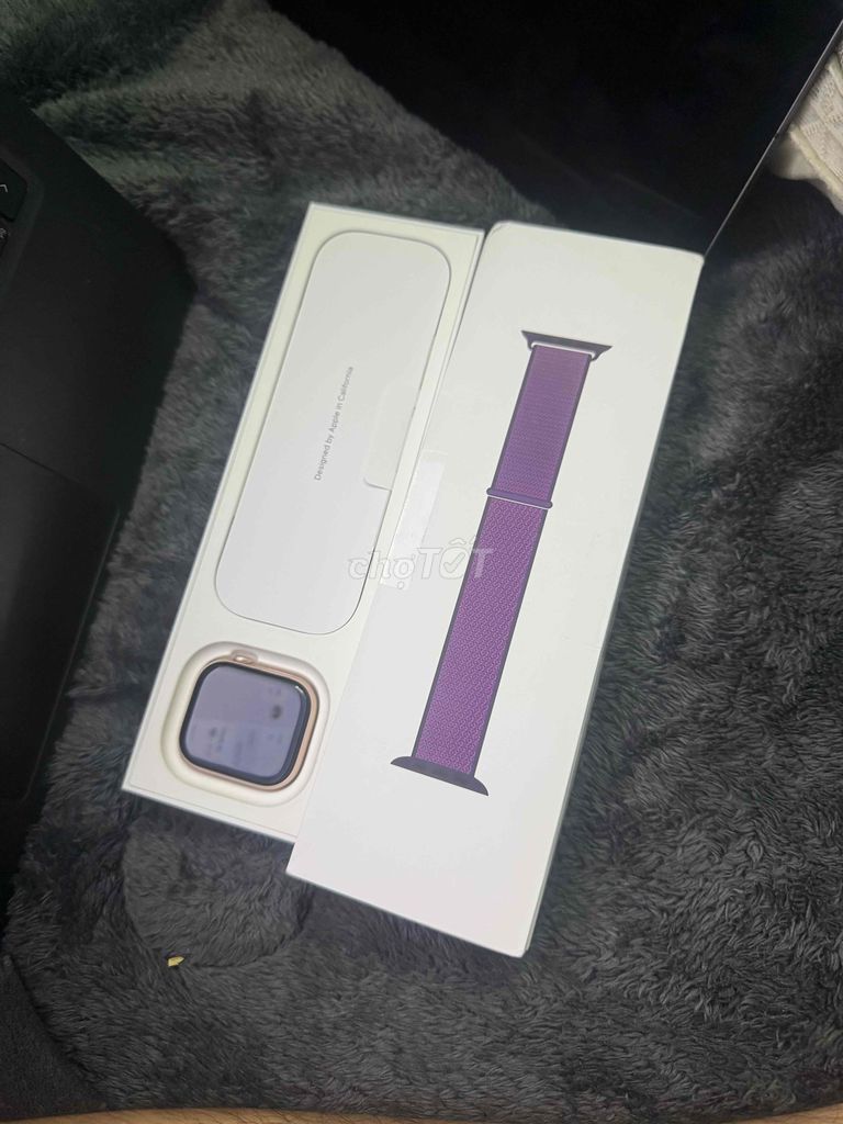 Apple Watch Series 10 46mm Vàng  chưa actie. Mua bán Thiết bị đeo thông minh tại Quận Hoàng Mai Hà Nội được đăng bởi chu  hình 1
