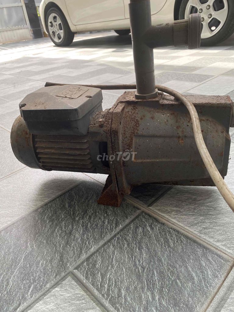 Máy bơm nước Xám đã qua sử dụng. Mua bán Nội thất, đồ gia dụng khác tại Thành phố Rạch Giá Kiên Giang được đăng bởi thanh hình 1