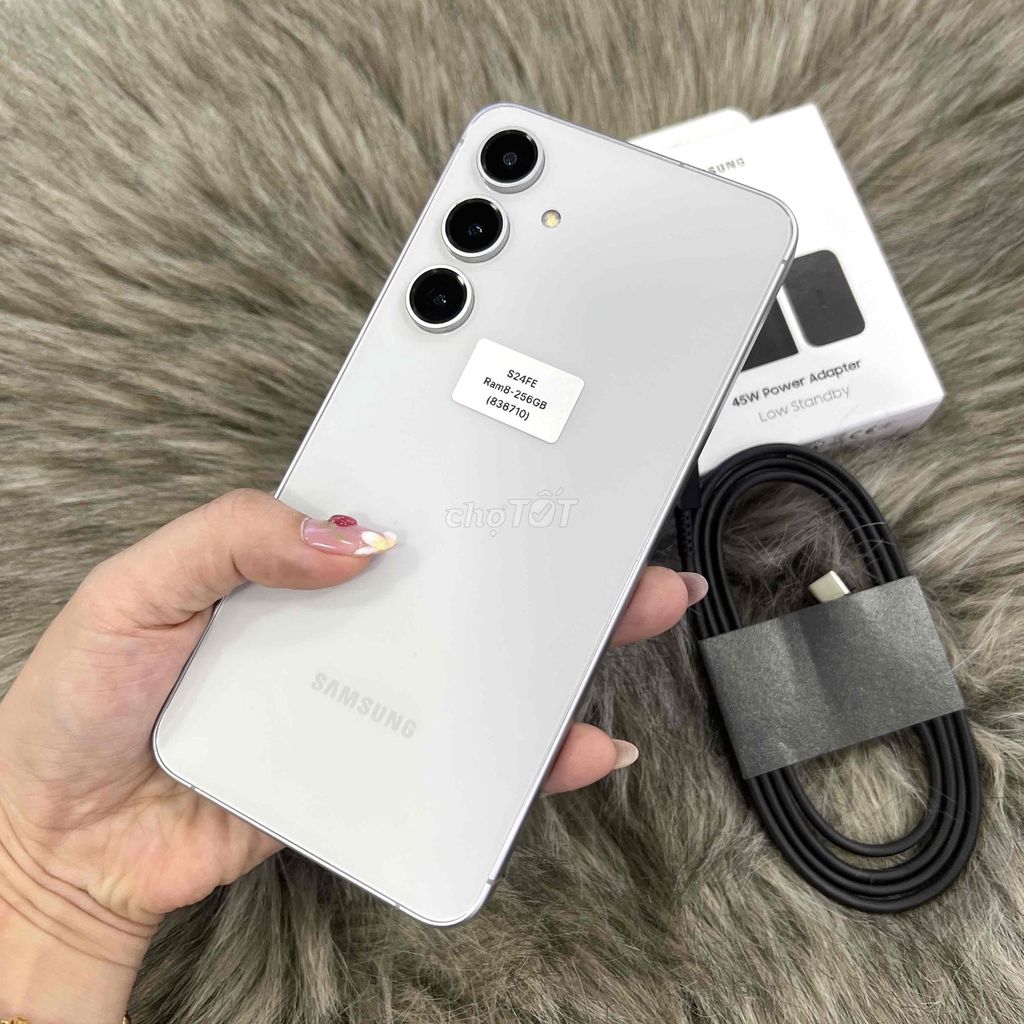 Samsung Galaxy S24 FE 5G 256GB Trắng. Mua bán Điện thoại tại Quận Ngô Quyền Hải Phòng được đăng bởi lê thanh thuỷ hình 1