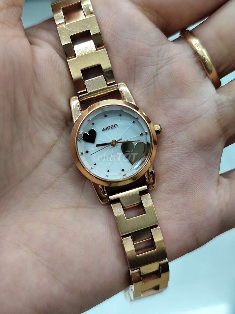 Đồng hồ Seiko Wired Nữ Vàng hồng 21mm Nhật Bản. Mua bán Đồng hồ tại Quận 12 Tp Hồ Chí Minh được đăng bởi Ngân  hình 1