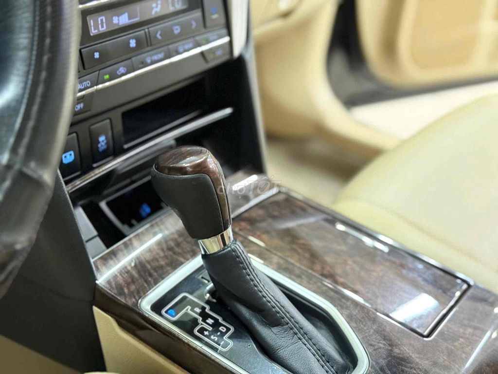 Camry 2017 2.0E xe đẹp nhiều phụ kiện. Mua bán Ô tô tại Quận Tân Bình Tp Hồ Chí Minh được đăng bởi Nguyễn An hình 10