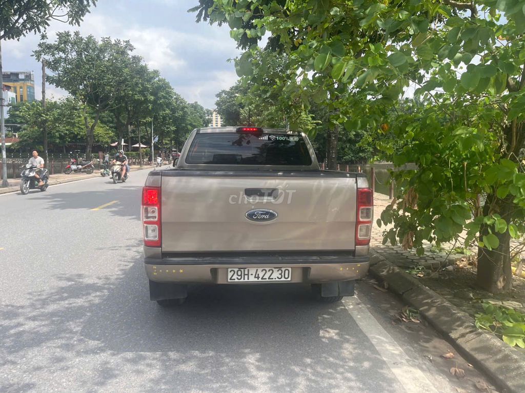 Ford Ranger 2020  số sàn  2.2L 4x2  - 110000 km. Mua bán Ô tô tại Huyện Thanh Trì Hà Nội được đăng bởi tran duc tho hình 6