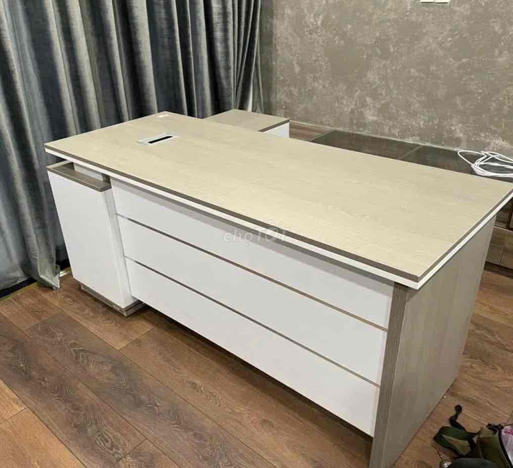 Bàn giám đốc gỗ công nghiệp 1m2-1m6. Mua bán Bàn ghế tại Quận Tân Bình Tp Hồ Chí Minh được đăng bởi Minh chương hình 1